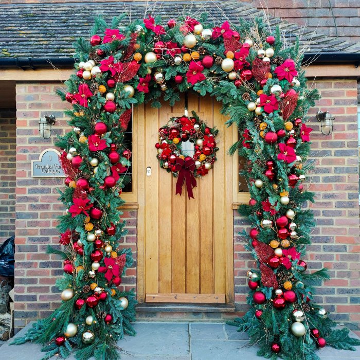 Christmas door decorating kits