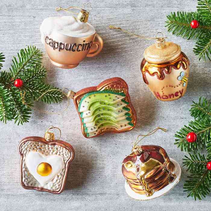 Christmas food decorating kits