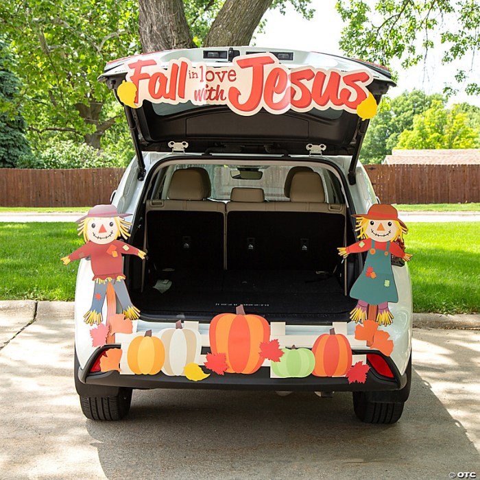 Christian trunk or treat decorating kits